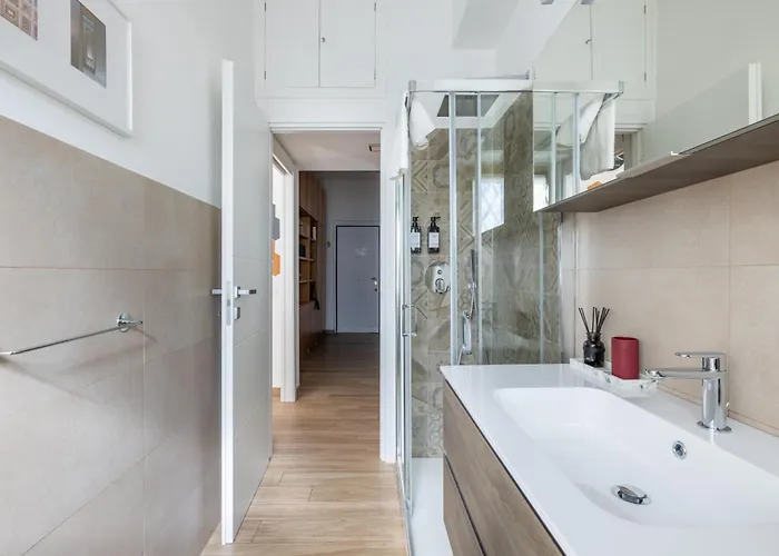 Meropia House *