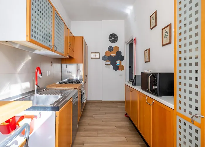 Apartament Meropia House *
